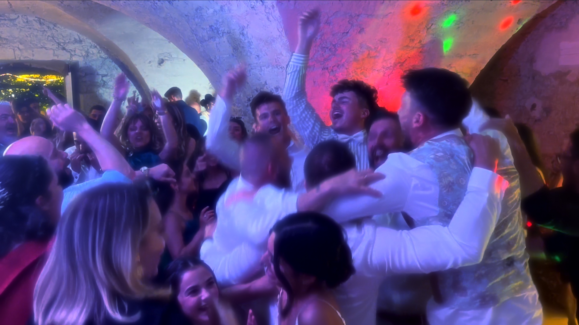 FAQ DJ mariage Provence – SR Animation DJ Aix-en-Provence